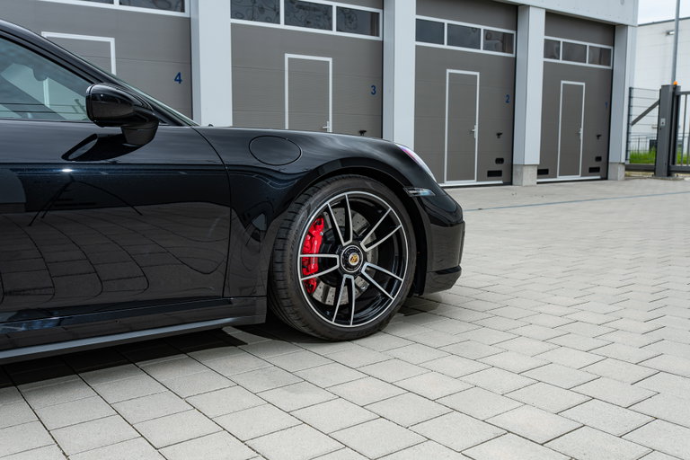 Porsche 992 Turbo