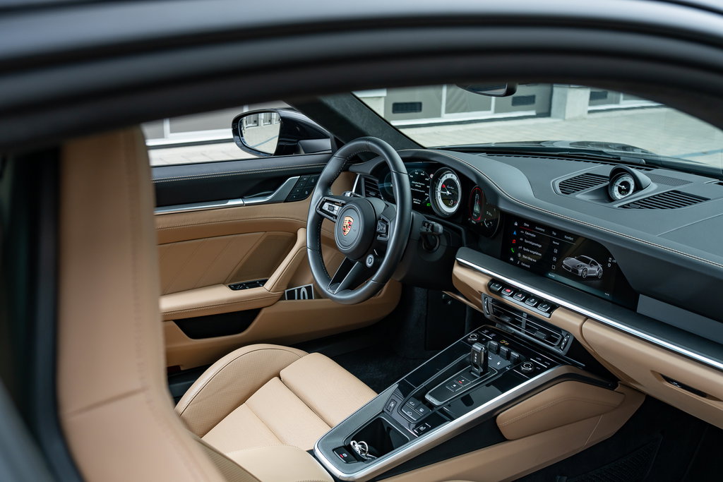 Porsche 992 Turbo