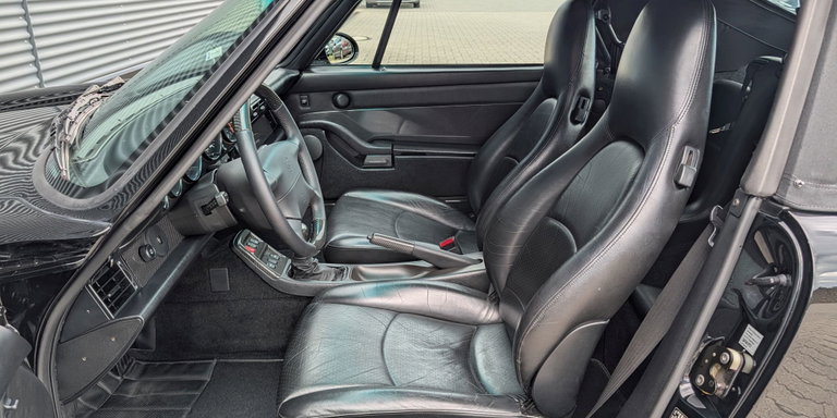 Porsche 993 Carrera 4