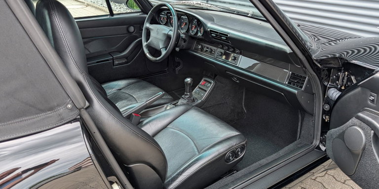 Porsche 993 Carrera 4