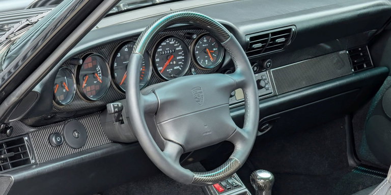 Porsche 993 Carrera 4