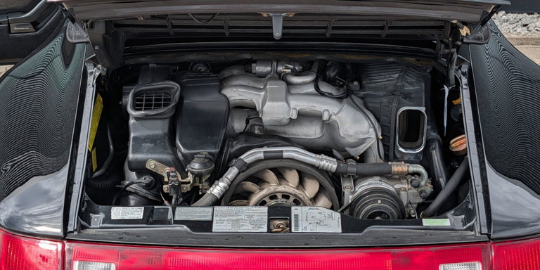 Porsche 993 Carrera 4