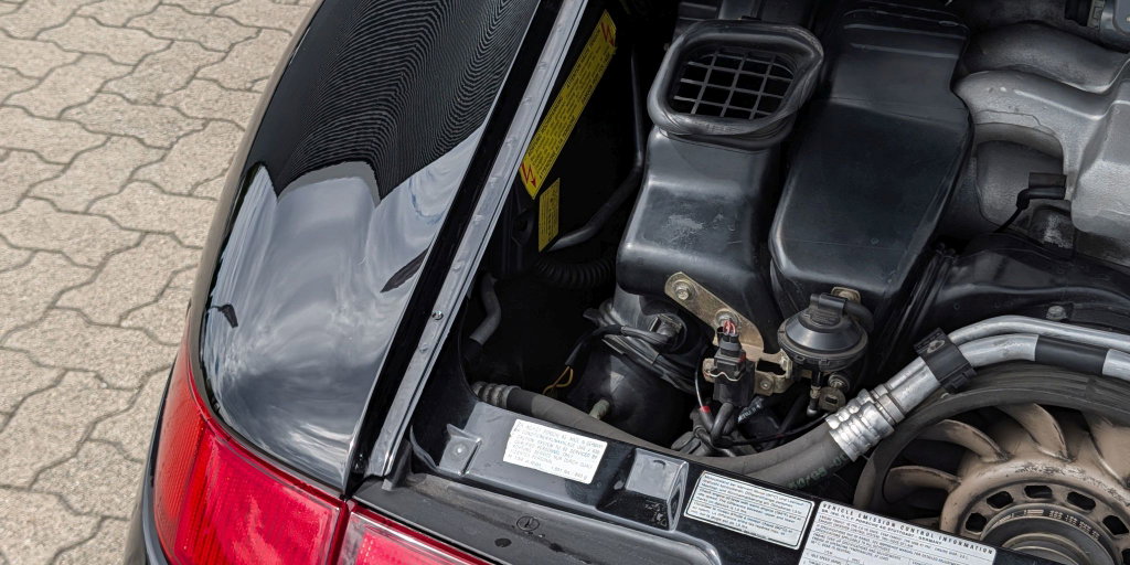 Porsche 993 Carrera 4