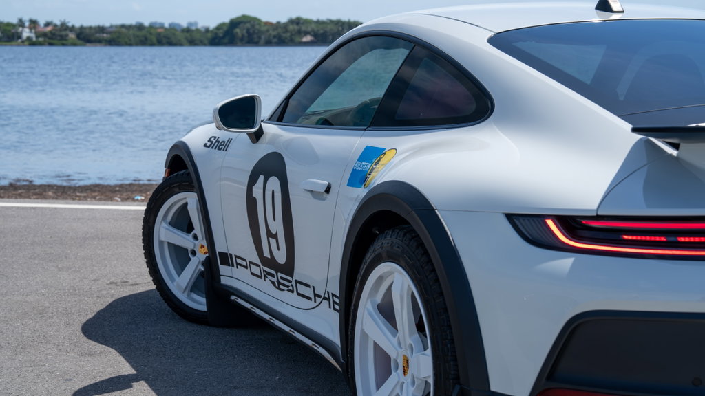 Porsche 911 Dakar