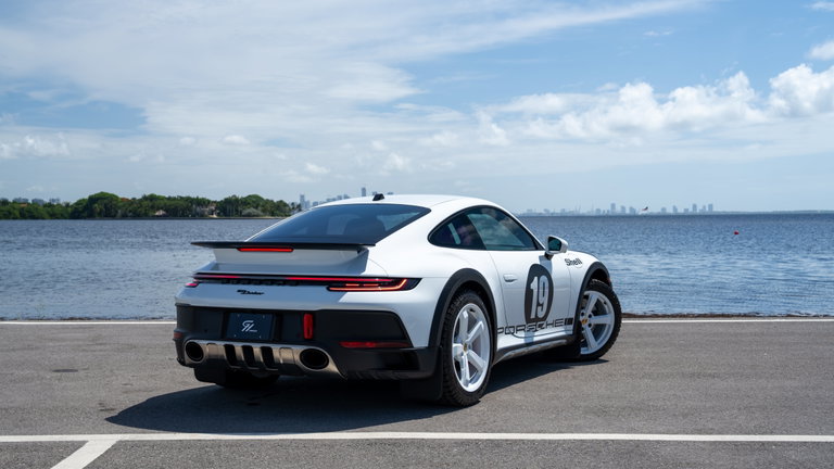 Porsche 911 Dakar