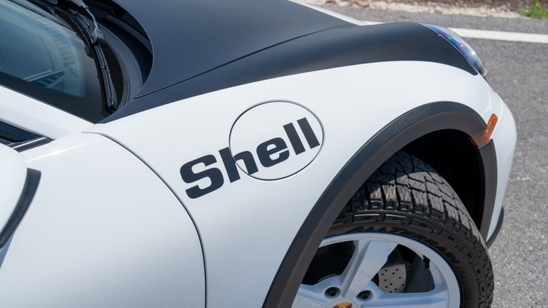 Porsche 911 Dakar