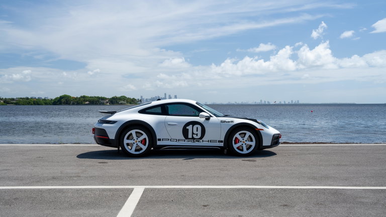 Porsche 911 Dakar