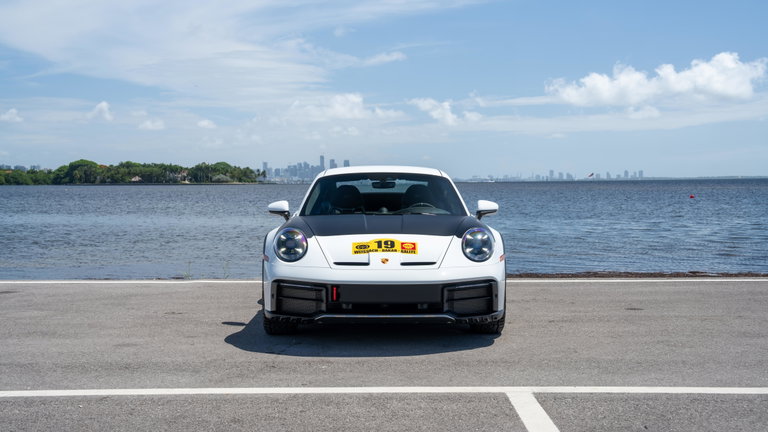 Porsche 911 Dakar