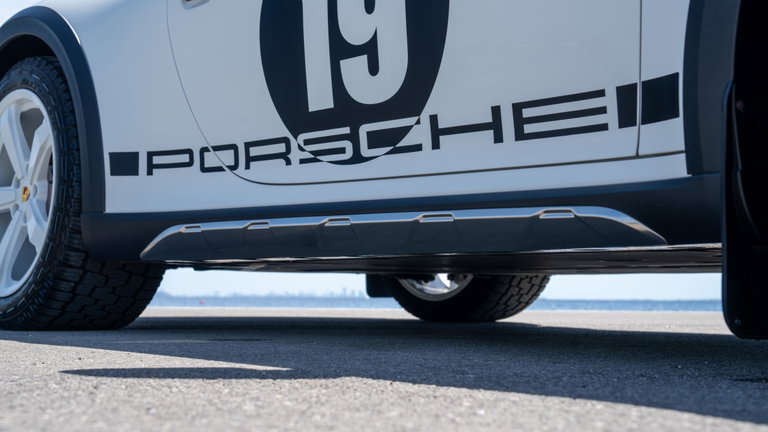 Porsche 911 Dakar