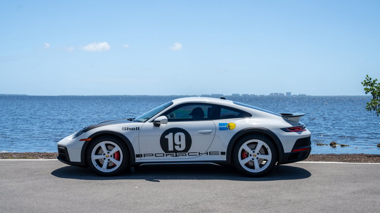 Porsche 911 Dakar