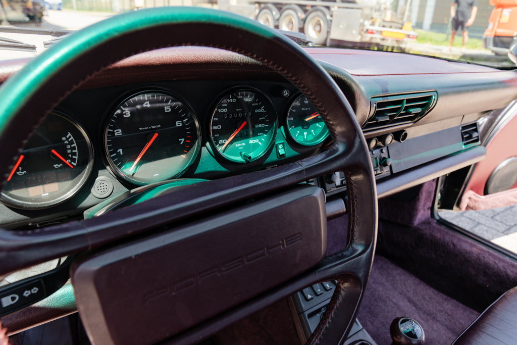 Porsche 964 Carrera 2