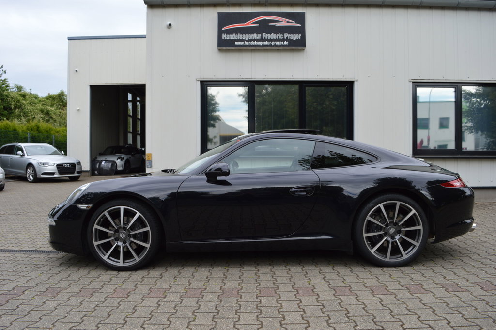Porsche 991 Carrera
