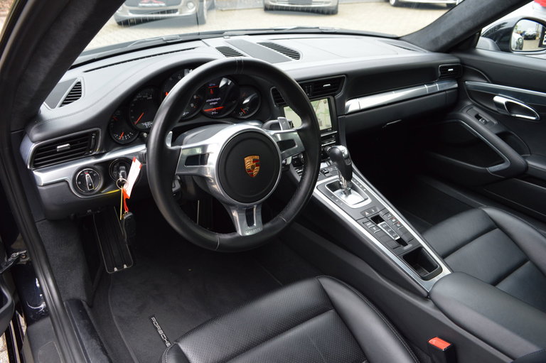 Porsche 991 Carrera