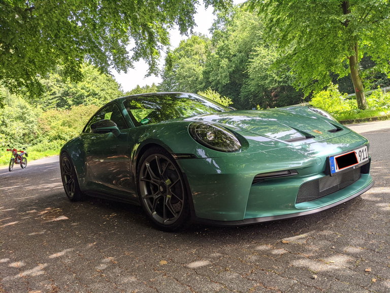 Porsche 992 GT3 Touring
