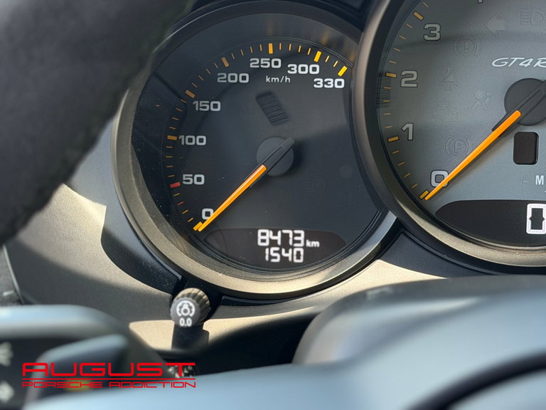 Porsche 718 Cayman GT4 RS