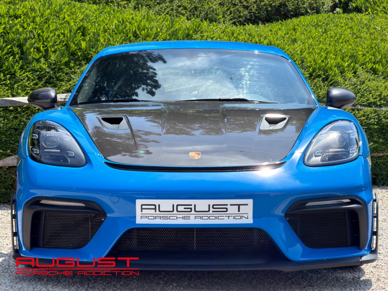 Porsche 718 Cayman GT4 RS
