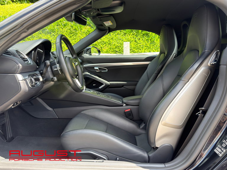 Porsche 718 Boxster