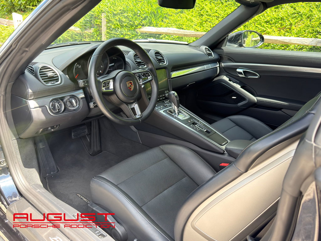 Porsche 718 Boxster