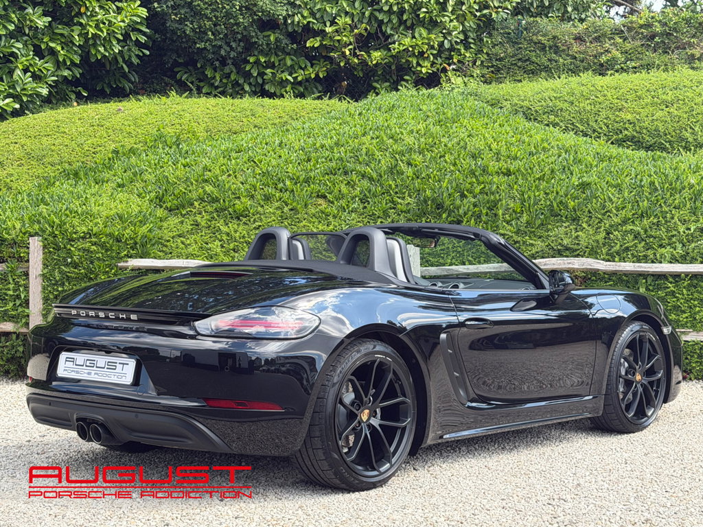 Porsche 718 Boxster