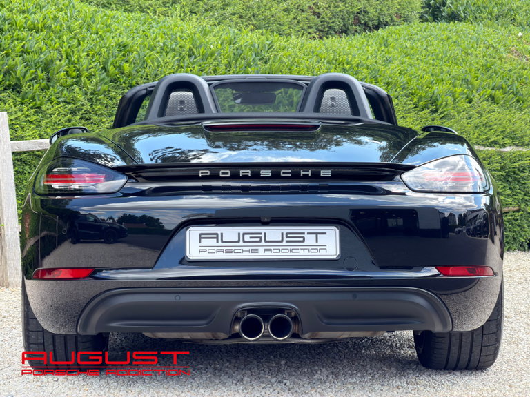 Porsche 718 Boxster