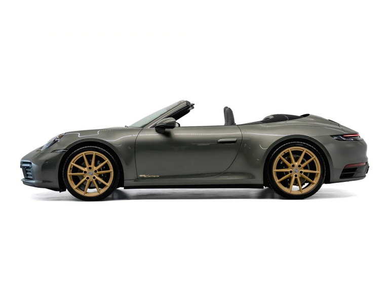Porsche 992 Carrera