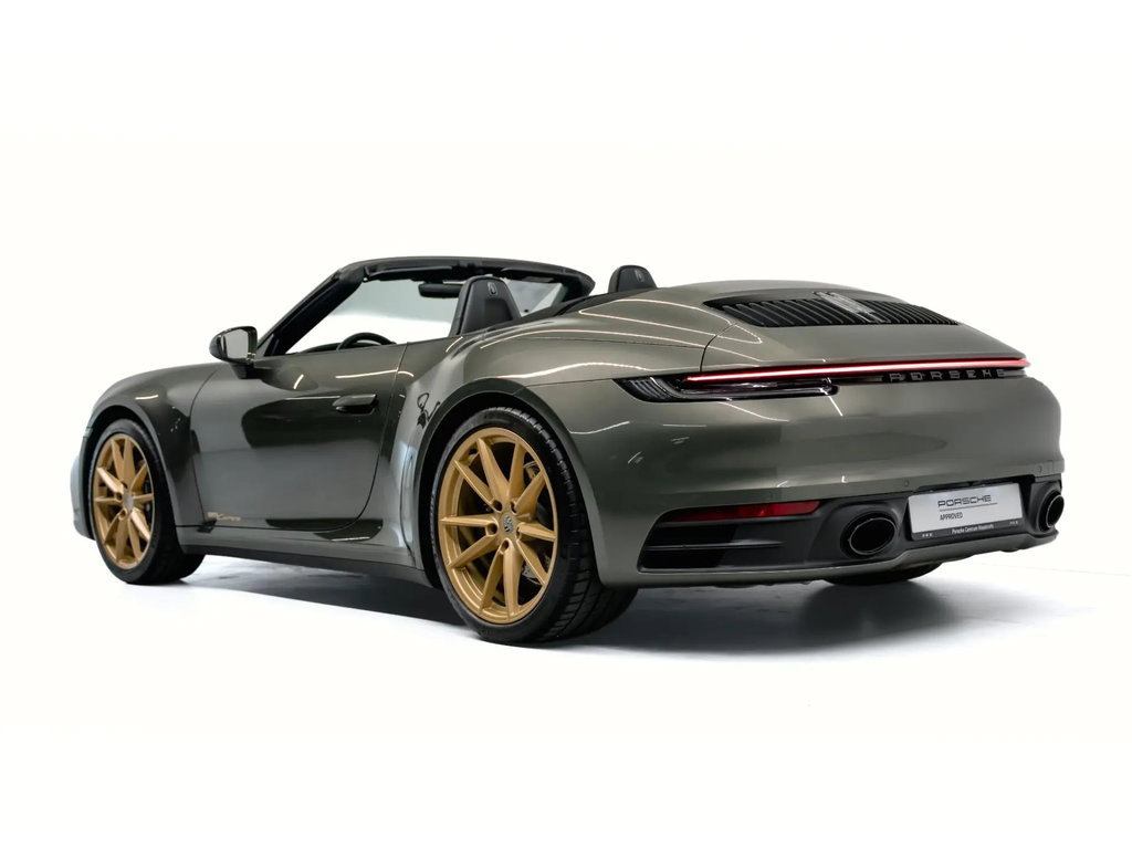 Porsche 992 Carrera