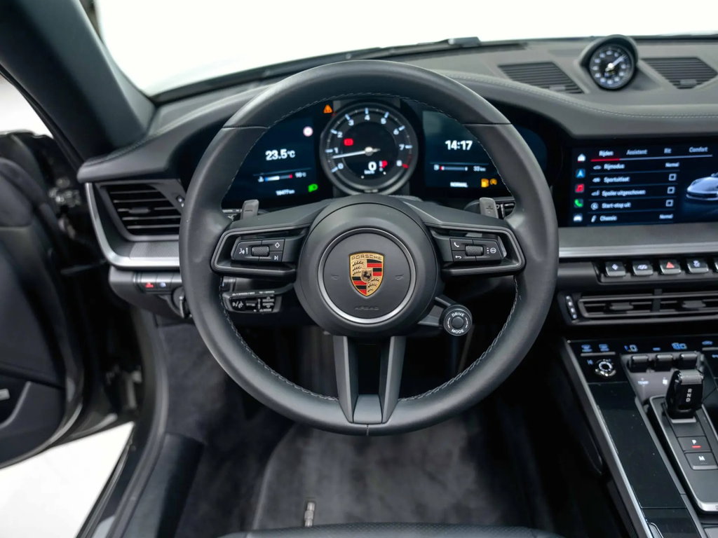 Porsche 992 Carrera