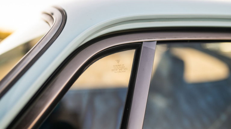 Porsche 911 Turbo 3.0 (US)