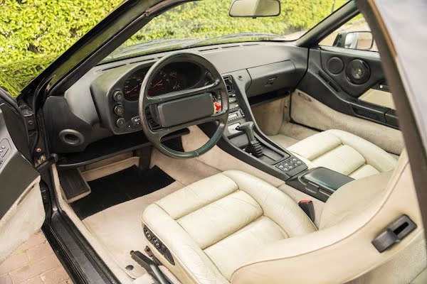 Porsche 928 S4