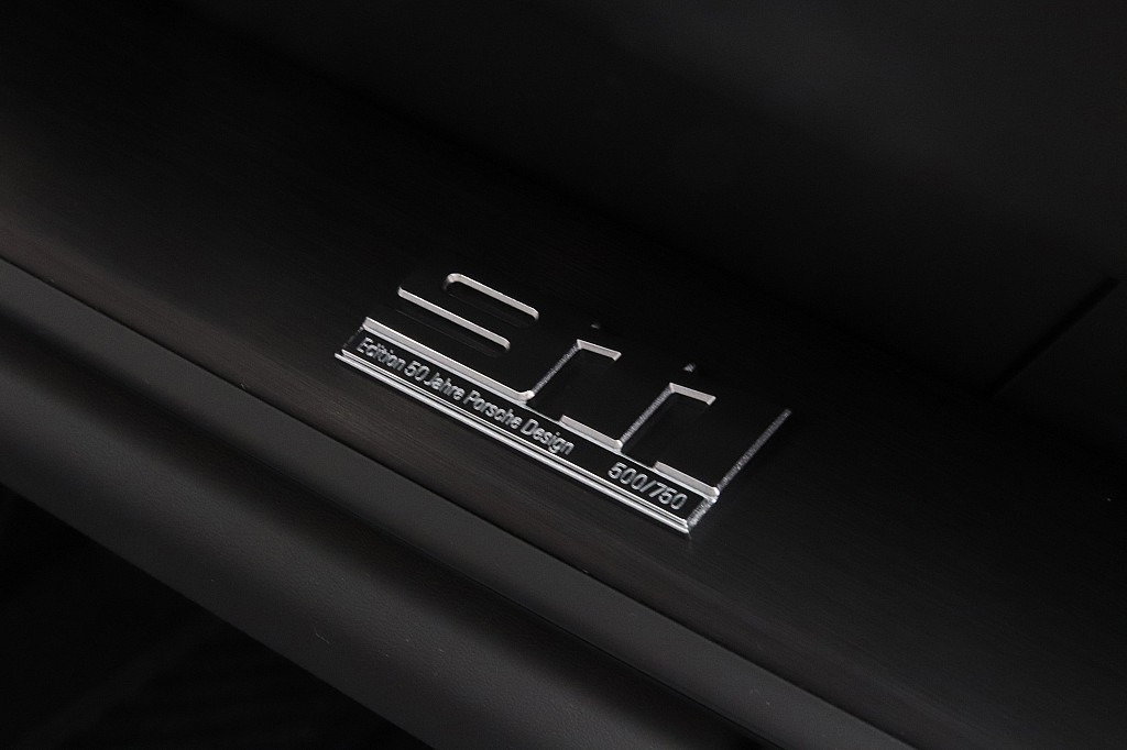 Porsche 992 Edition 50 Jahre Porsche Design