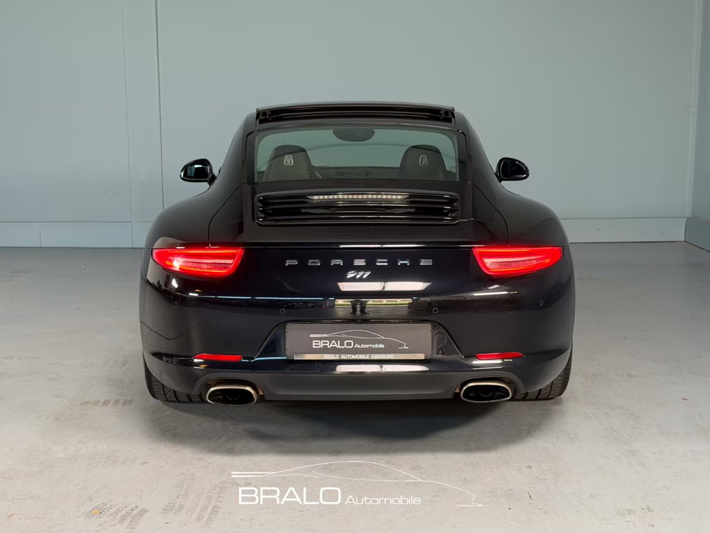 Porsche 991 Carrera Black Edition