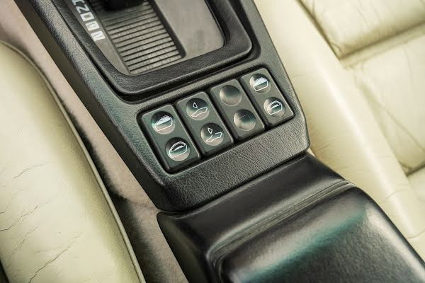 Porsche 928 S4