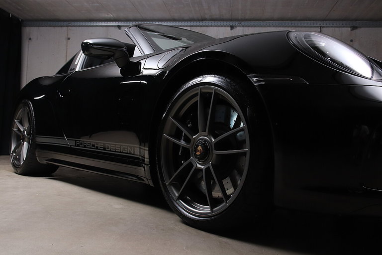 Porsche 992 Edition 50 Jahre Porsche Design