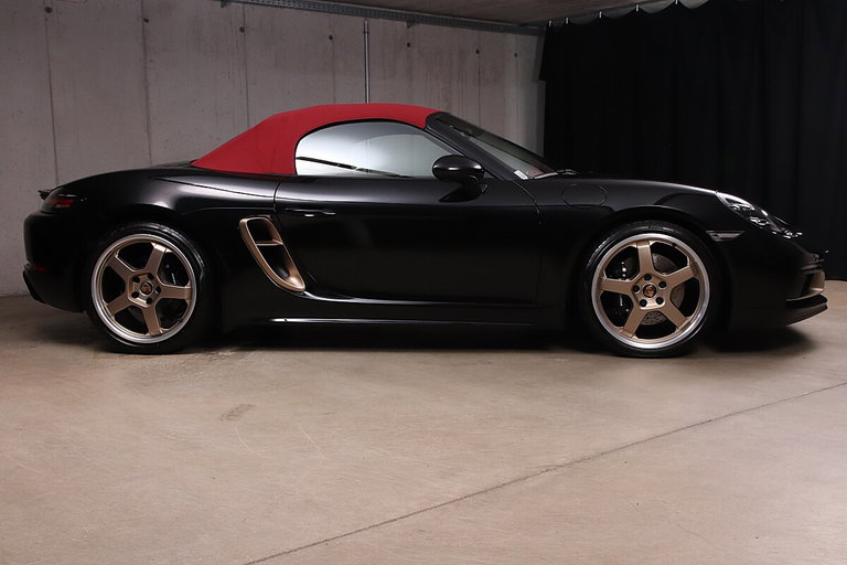 Porsche 718 Boxster 25 Years