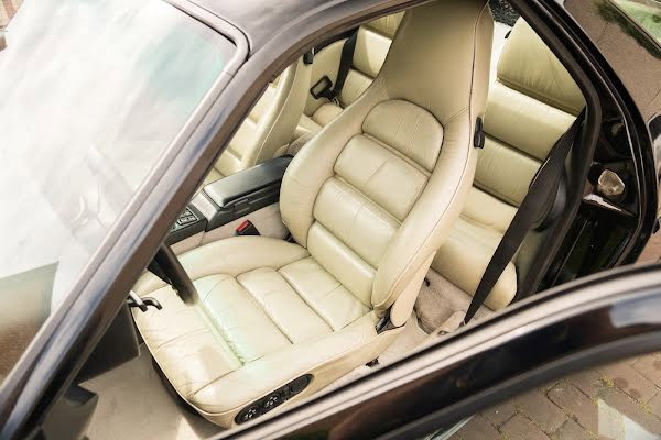 Porsche 928 S4