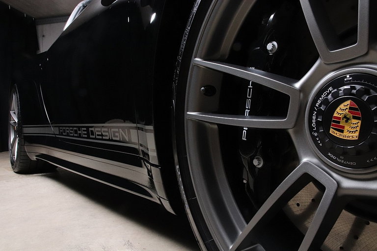 Porsche 992 Edition 50 Jahre Porsche Design