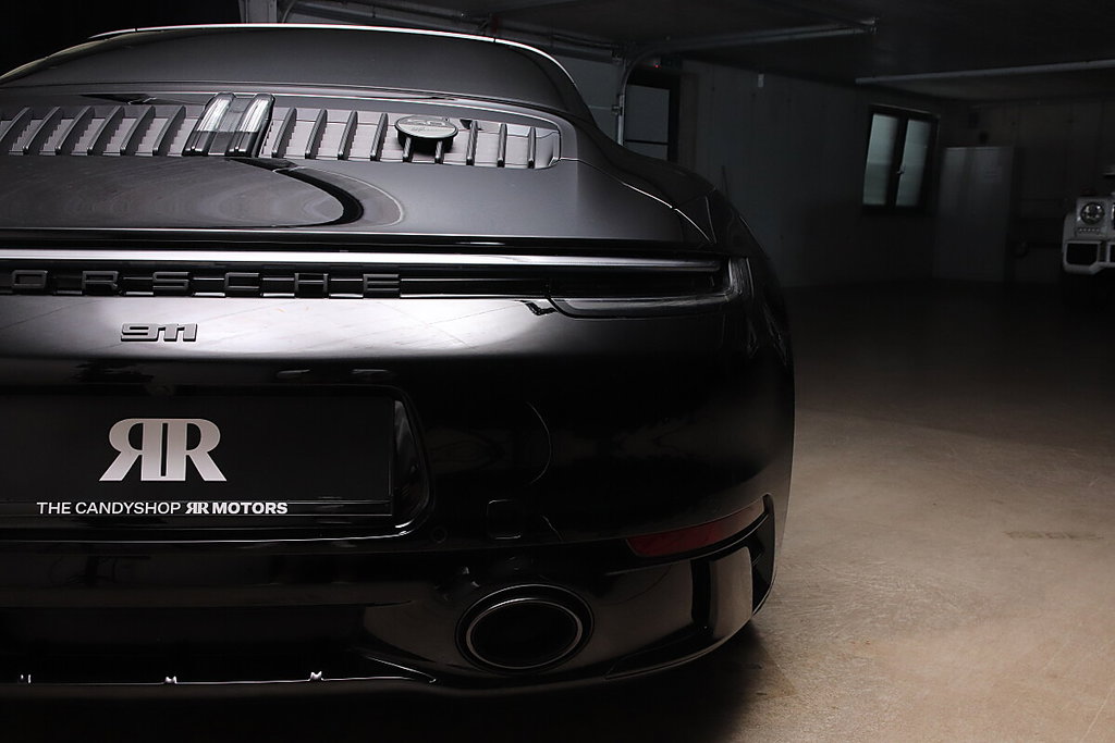Porsche 992 Edition 50 Jahre Porsche Design