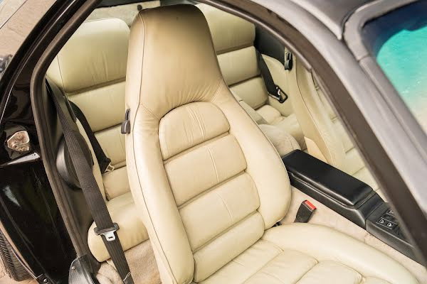 Porsche 928 S4