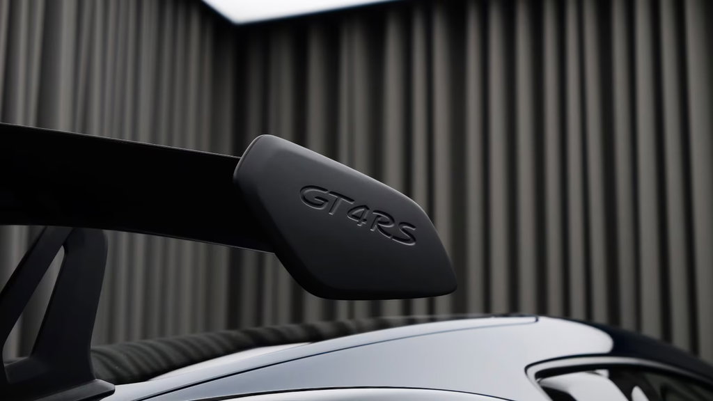 Porsche 718 Cayman GT4 RS