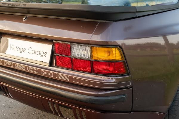 Porsche 944 Coupé