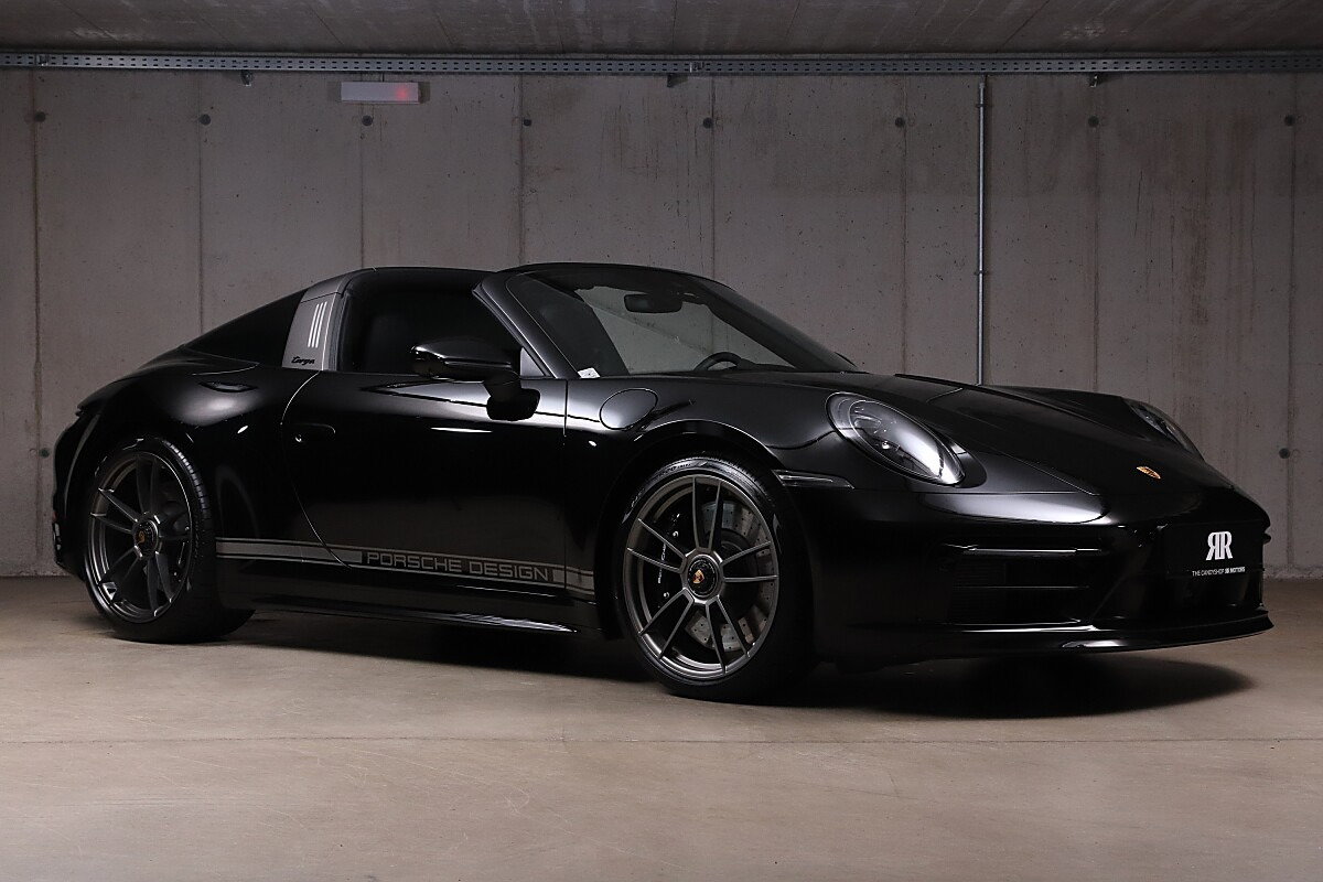 Porsche 992 Edition 50 Jahre Porsche Design 2022 - elferspot.com