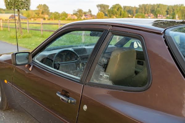 Porsche 944 Coupé