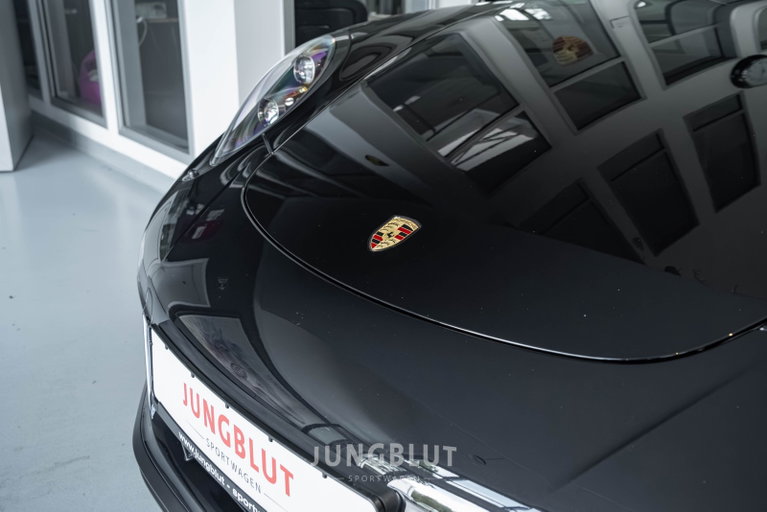 Porsche 991.2 Carrera 4 GTS