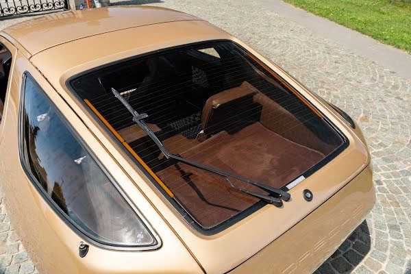 Porsche 928