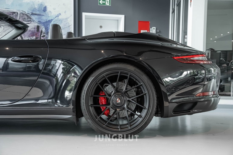 Porsche 991.2 Carrera 4 GTS