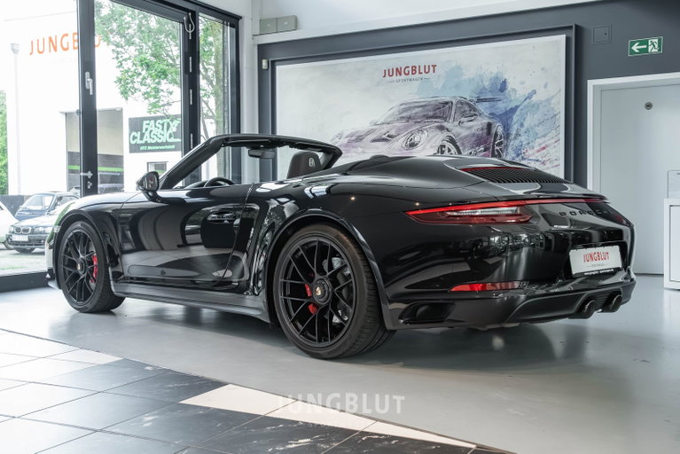 Porsche 991.2 Carrera 4 GTS
