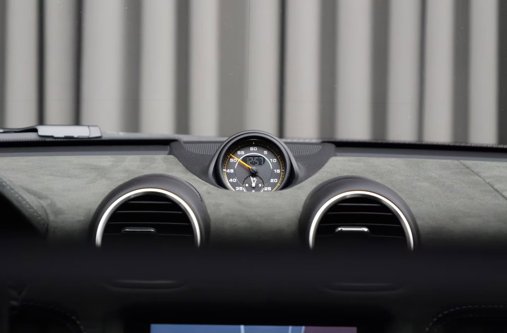Porsche 718 Cayman GT4 RS