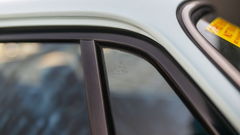 Porsche 911 Turbo 3.0 (US)