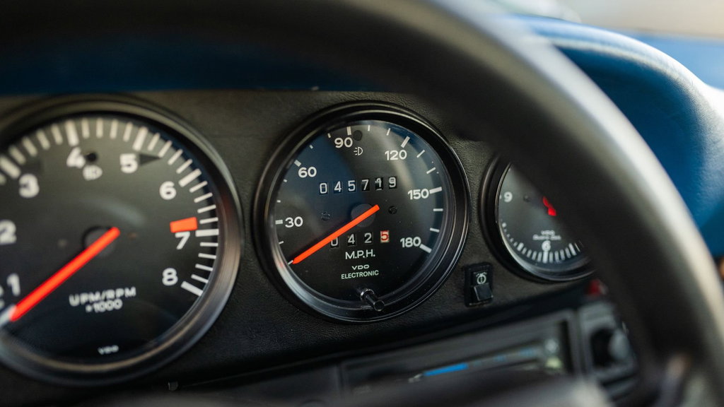 Porsche 911 Turbo 3.0 (US)