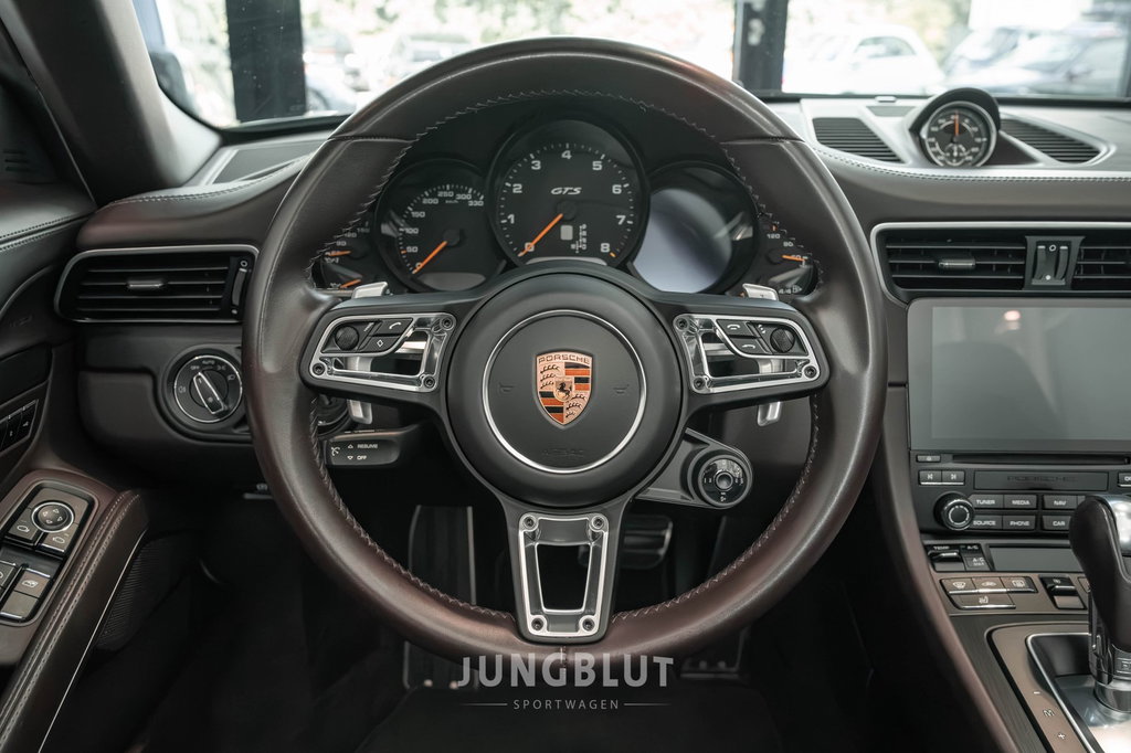 Porsche 991.2 Carrera 4 GTS